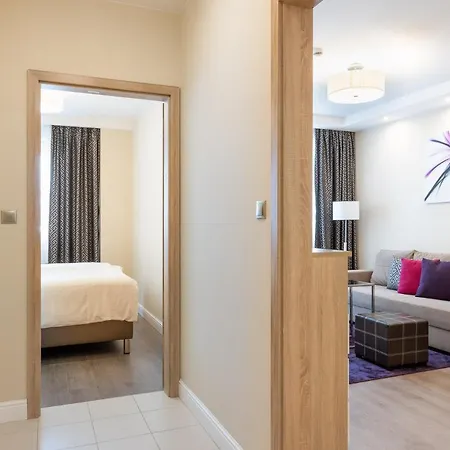 Hotel Cherry Residence, Palace Quarter