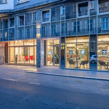 Cherry Residence, Palace Quarter Hotel
