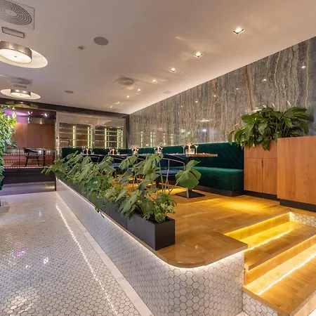 Cherry Residence, Palace Quarter 3*