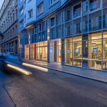 Cherry Residence, Palace Quarter Hotel 3*
