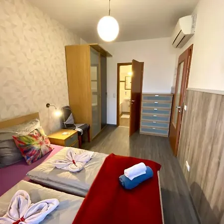 Lovag Charming In The Center-ac Apartmán Budapešť