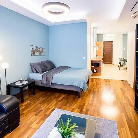 Apartment Urban Jungle In The Citycenter