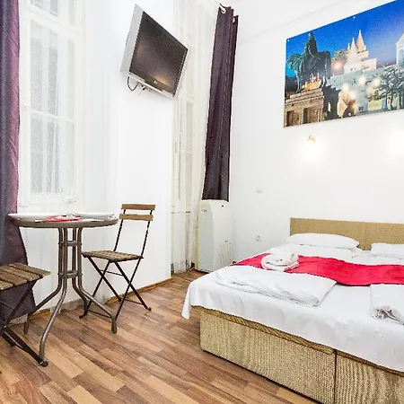 Like - Opera Apartment Budapest