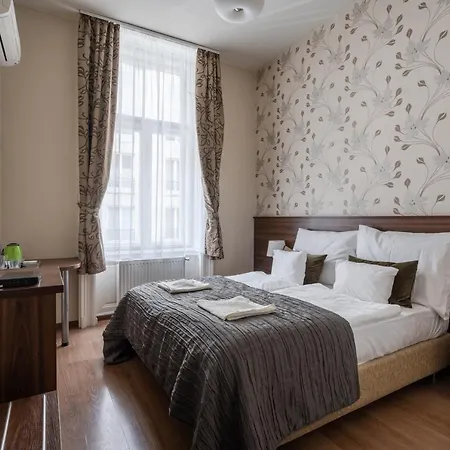 Elit Boutique Rooms- Location by bqa Hotel
