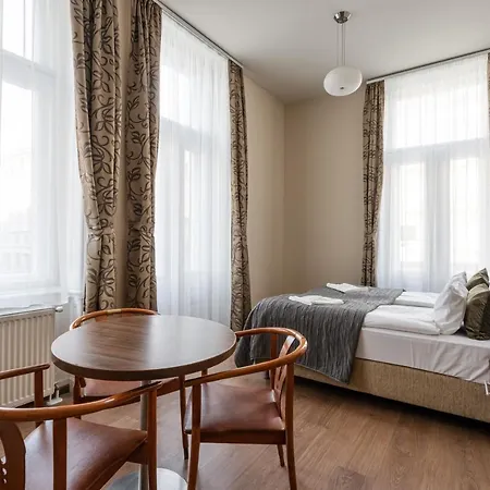 Elit Boutique Rooms- Location by bqa Hotel *