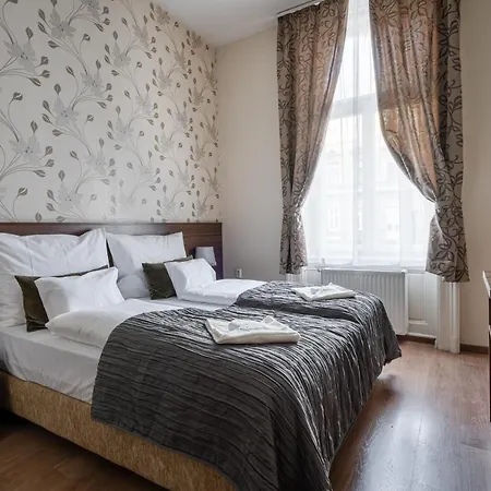 Elit Boutique Rooms- Location by bqa *