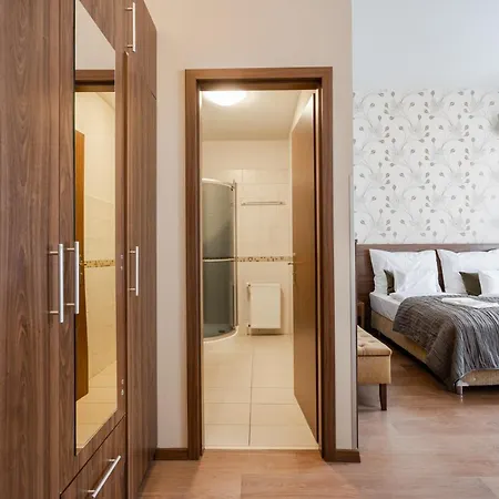 Hotel Elit Boutique Rooms- Location by bqa Budapest