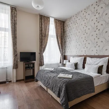 Elit Boutique Rooms- Location by bqa *