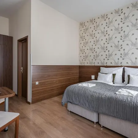 Elit Boutique Rooms- Location by bqa * Budapest
