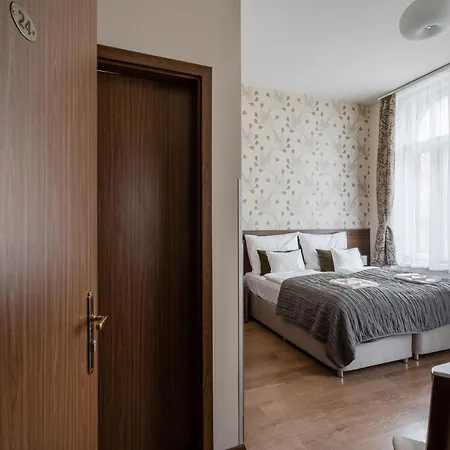 Elit Boutique Rooms- Location by bqa Hotel *