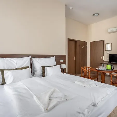 Elit Boutique Rooms- Location by bqa * Budapest