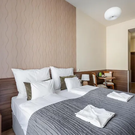 Elit Boutique Rooms- Location by bqa Hotel *