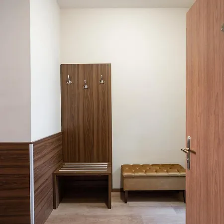 Elit Boutique Rooms- Location by bqa Budapest