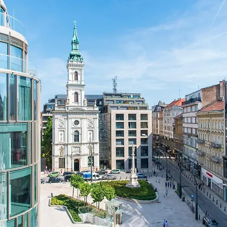 Budapest Apartment شقة بودابست