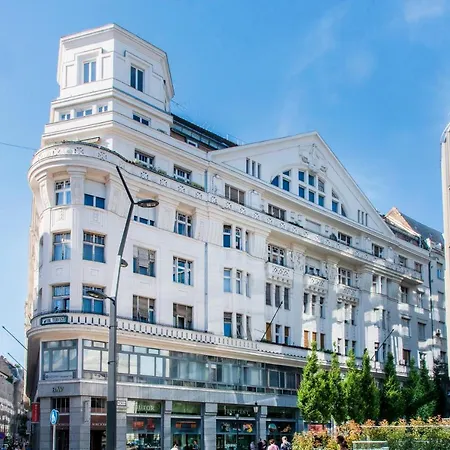 Budapest Apartment شقة بودابست