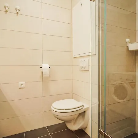 ~ Roof Terrace/ac/indoor Parking * Budapest