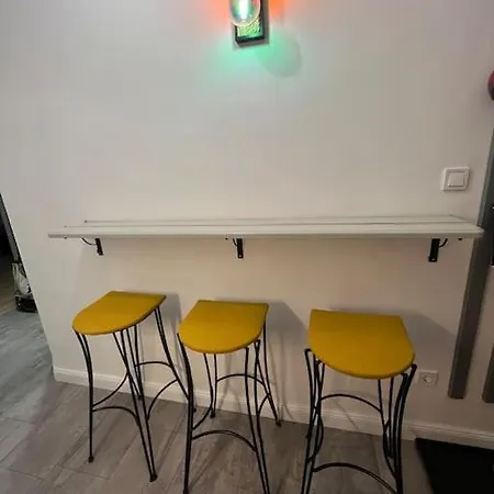 Full Panorama Apartment