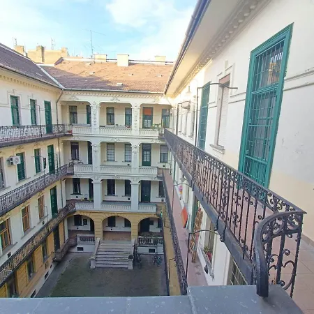 Blaha Deluxe Apartment Budapest
