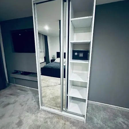 Deluxe Minimal Budapest
