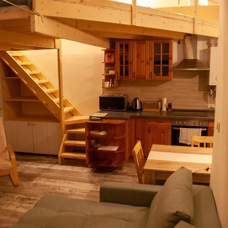 Apartment Western
