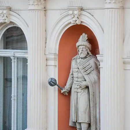 Papnoevelde Royal @inner Budapest