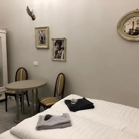 In Iv. Apartment
