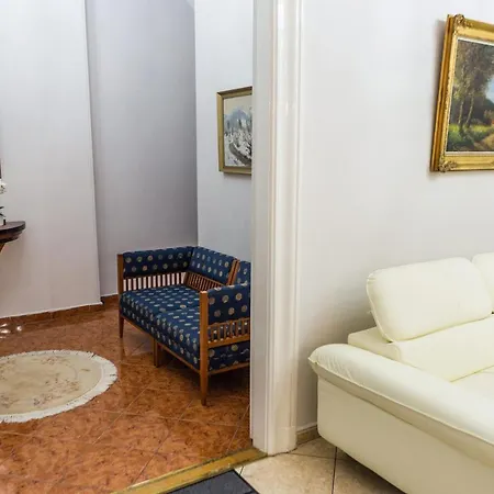 Apartmán Luxury Downtown 3 Bedroom By Synagoge With Beautiful View