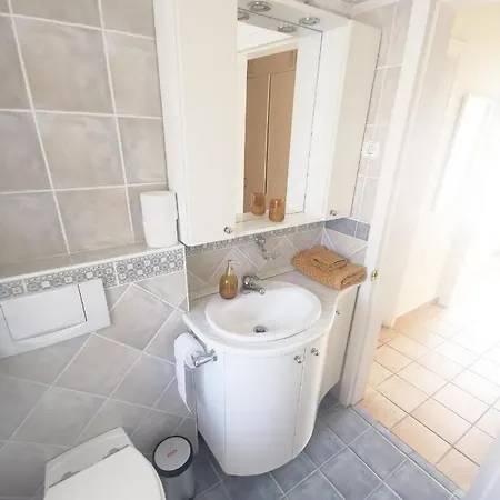 Bellevue With Ac & Heating & Terrace Apartman Budapest
