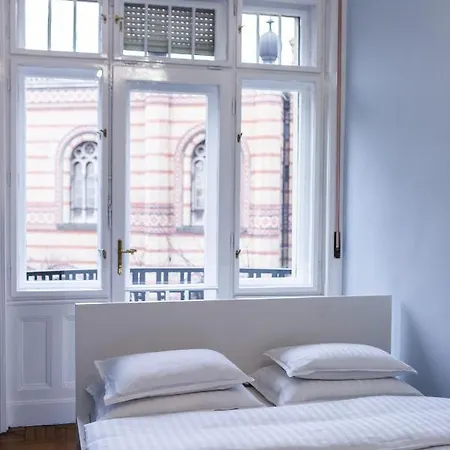 Luxury Downtown 3 Bedroom By Synagoge With Beautiful View Apartmán *
