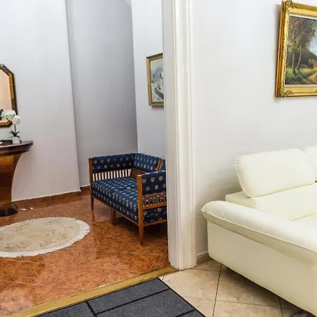 Apartmán Luxury Downtown 3 Bedroom By Synagoge With Beautiful View
