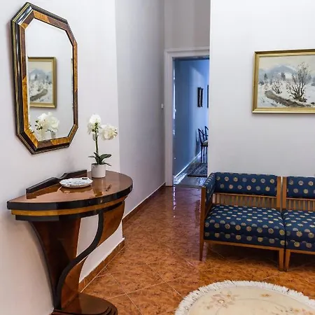 Apartmán Luxury Downtown 3 Bedroom By Synagoge With Beautiful View *
