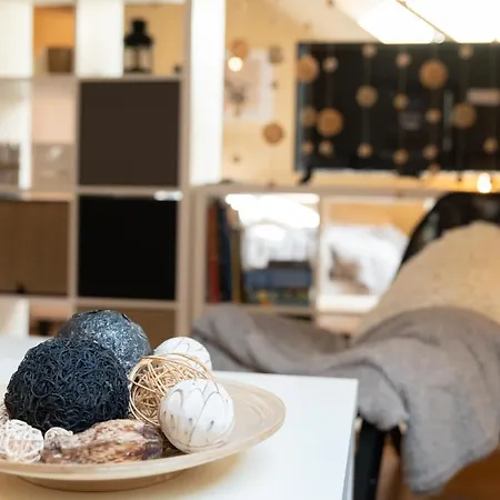 953 - Your Peace Of Mind, Ac & Parking Apartmán
