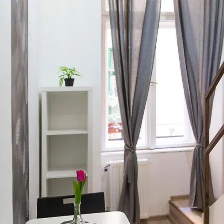 Appartamento Central Budget Lofts