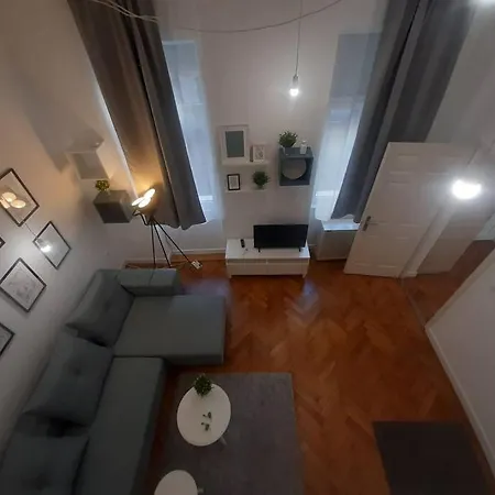 King Street Center Apartment Budapest