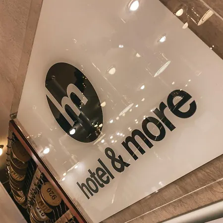 Отель Hotel Budapest 3*