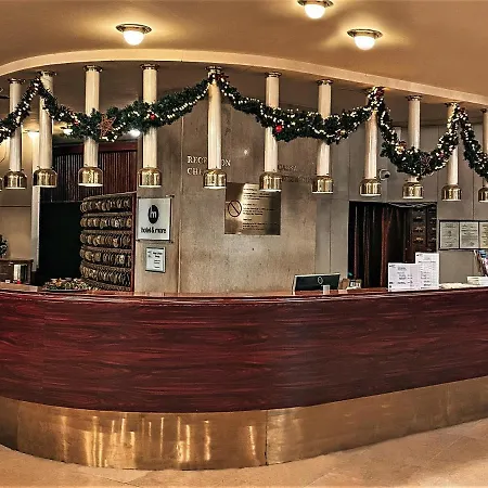 Отель Hotel Budapest 3*