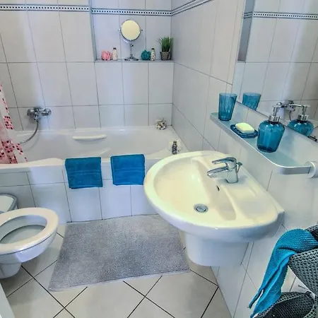 Apartment Grand Adventure In *