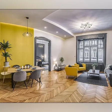 Spacious Luxury 2br In Downtown - Ora Apartment *