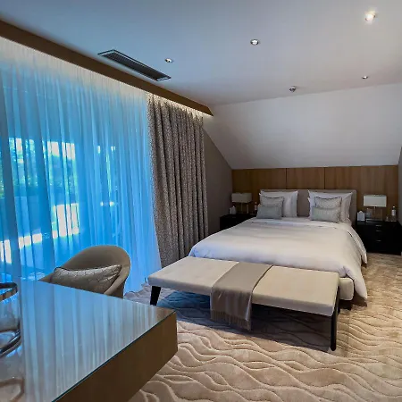 Hotel Normafa 4*