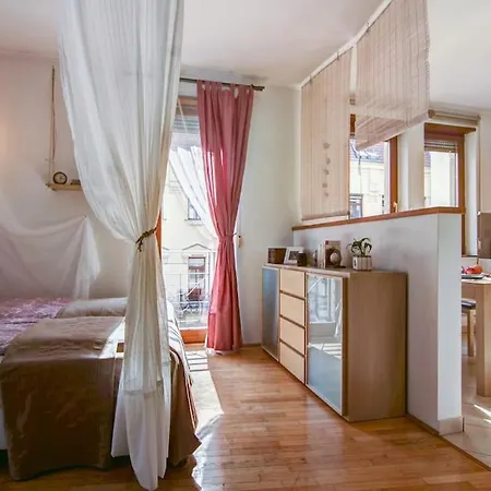 Grand Adventure In Apartment *