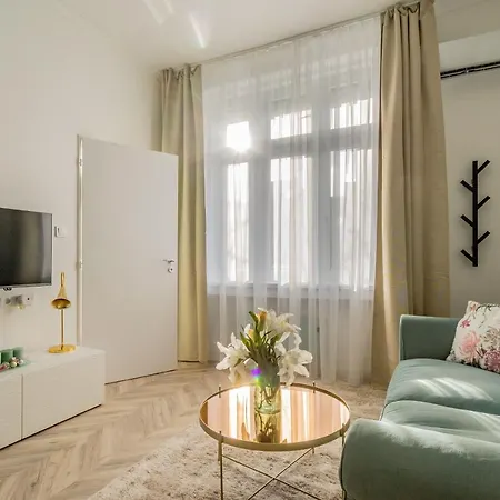 Apartment Blue Lagoon