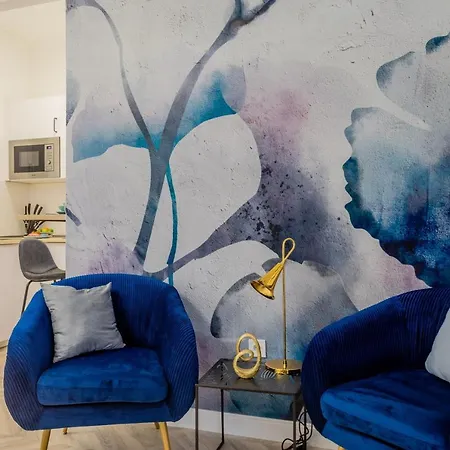 Blue Lagoon Apartment