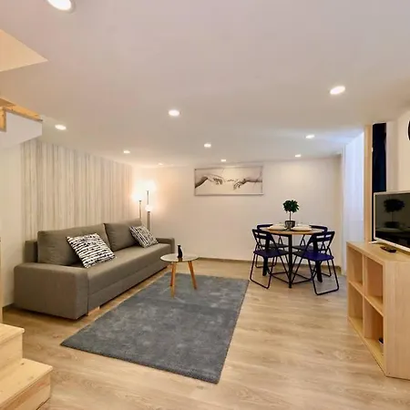 Cute Gallery Flat In Kiraly Street * Budapest