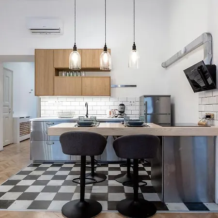 Industrial Fantasy Apartman