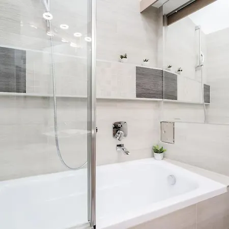 Szalag Utca 6 Luxurious Flat Castle District