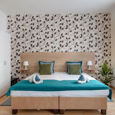 Prince Apartments Hotel apartamentowy 3*