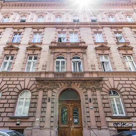 アパート Krudy Gyula Stunning Fancy Downtown Spot With 2 Br *