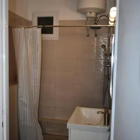 Apartment Kenyelmes Lakas Jo Helyen *