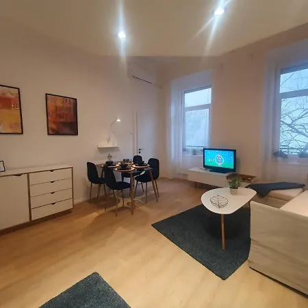 Apartment Petofi With Air Condition *