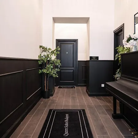 E41 - Trendy Boutique - Prime Spot By Bqa * Βουδαπέστη